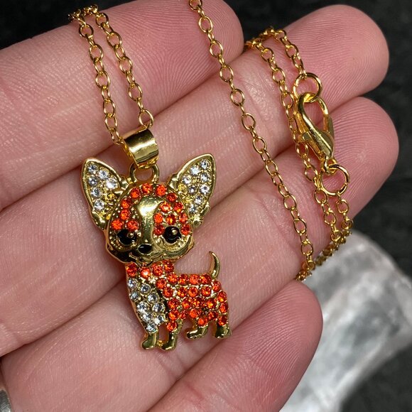 Cute Blingy Chihuahua Dog Necklace Pendant Jewelry - Picture 3 of 6